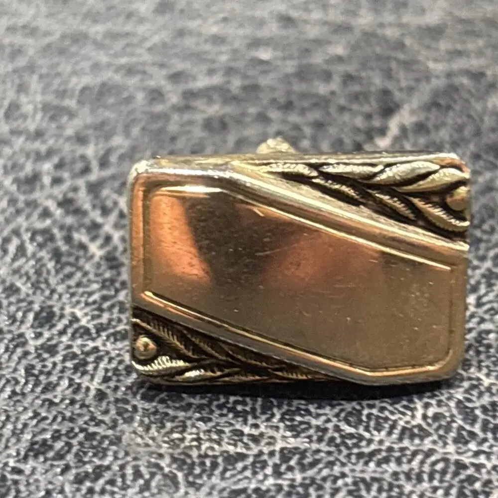 Vintage Gold Tone Engraved Cufflinks Mid Century Men's Formal Jewelry Pair